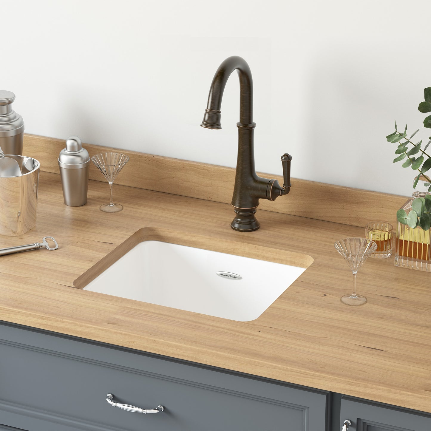 American Standard Delancey Undermount 16-in x 18-in Cast iron Single bowl Kitchen Sink