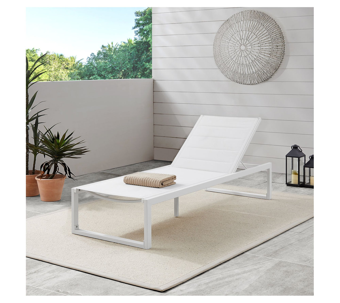 Linon Home Holland Aluminum Outdoor Chaise Lounge White