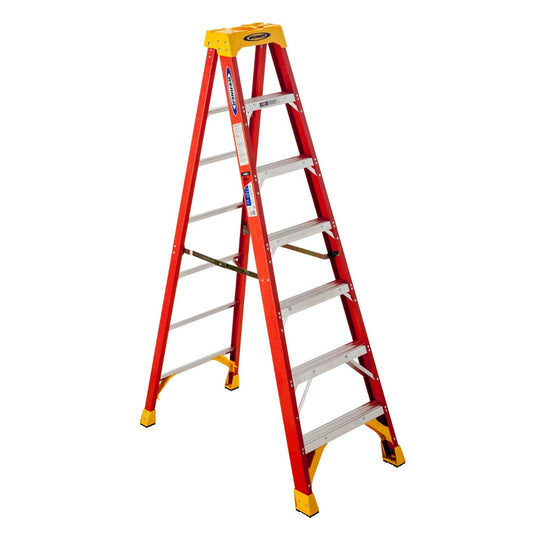 Werner 6200 7-ft Fiberglass Type 1a- 300-lb Load Capacity Step Ladder 6207