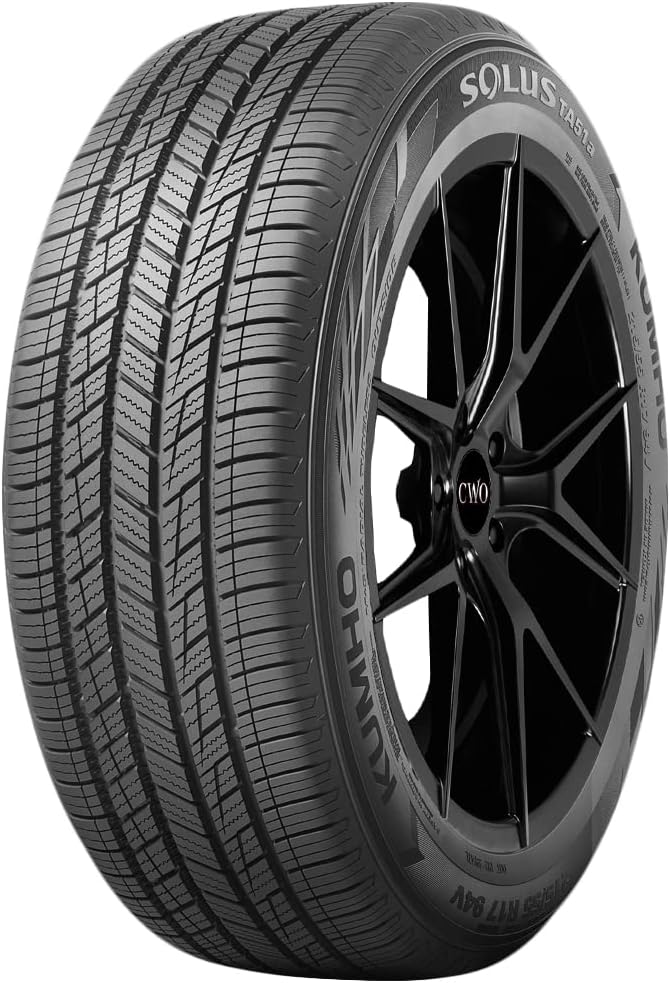 Kumho Solus TA51a All-Season Tire - 215/70R14 96T