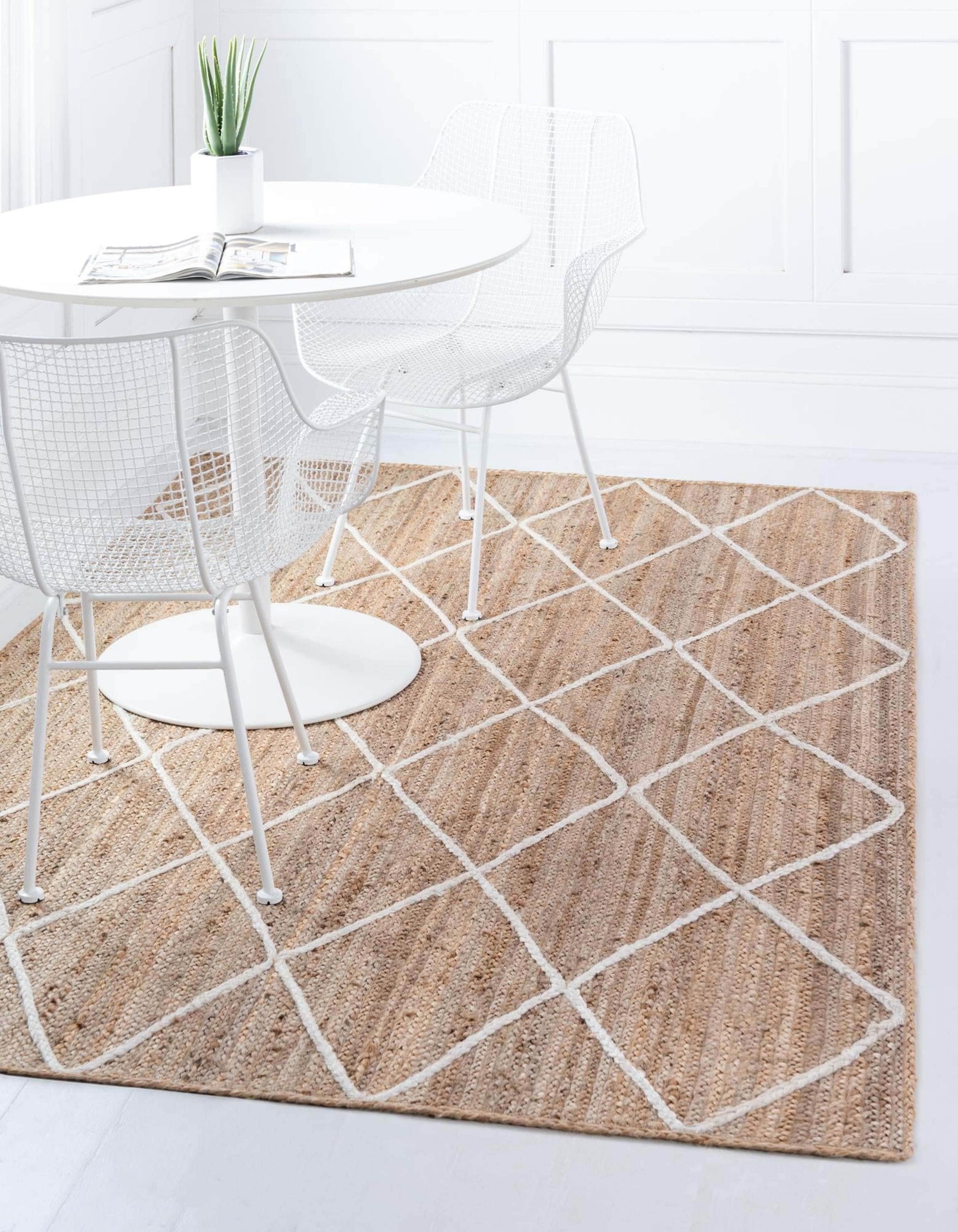 Unique Loom Braided Jute 9 x 12 (ft) Braided Jute White Rectangular Indoor Solid Area rug