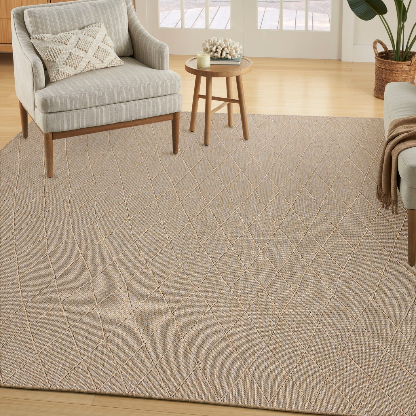 Nourison Home 8 x 10 (ft) Loomed Natural Rectangular Indoor/Outdoor Geometric Machine washable Area rug