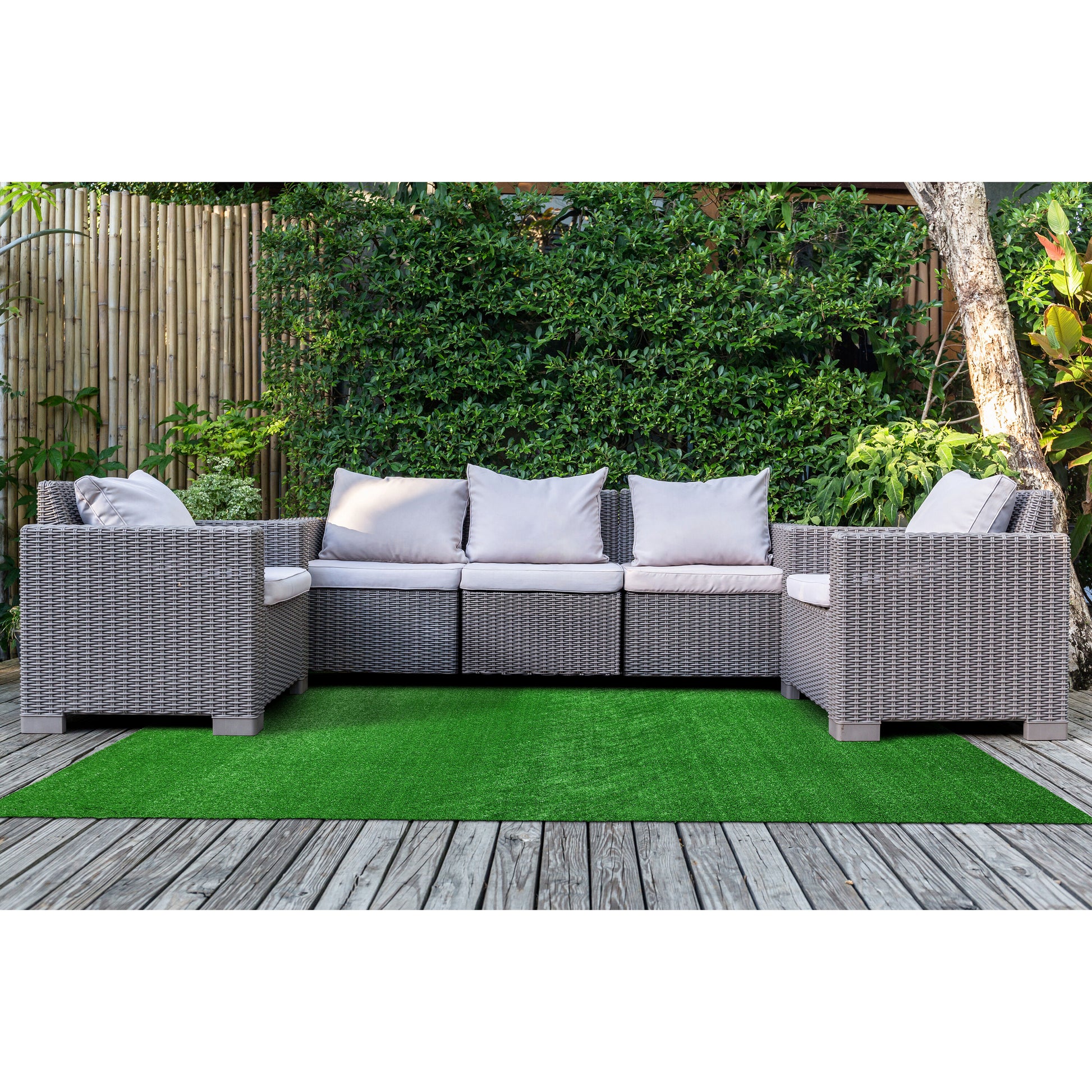 Garland Rug Artificial Grass 12 x 18 (ft) Tufted Green Rectangular Indoor/Outdoor Solid Industrial Pet Friendly Area rug