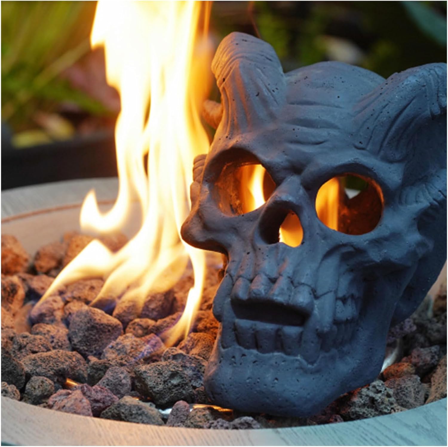 Fire Pit Skulls Fireproof Heat-Resistant Imitated Human Fire Pit Skulls Gas Log Outdoor & Indoor Spooky Halloween Decor for Wood Fireplace Firepit Campfire 8.6inch