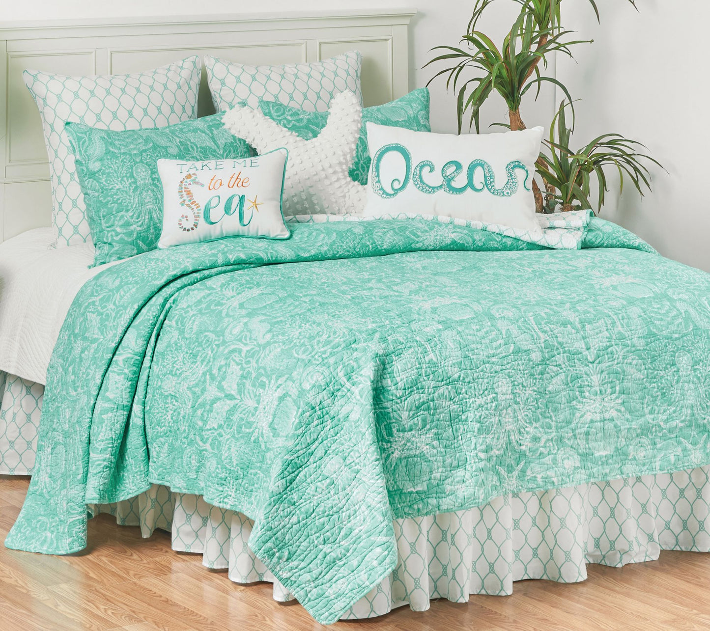 C&F Home Turquoise Bay Twin Quilt Set