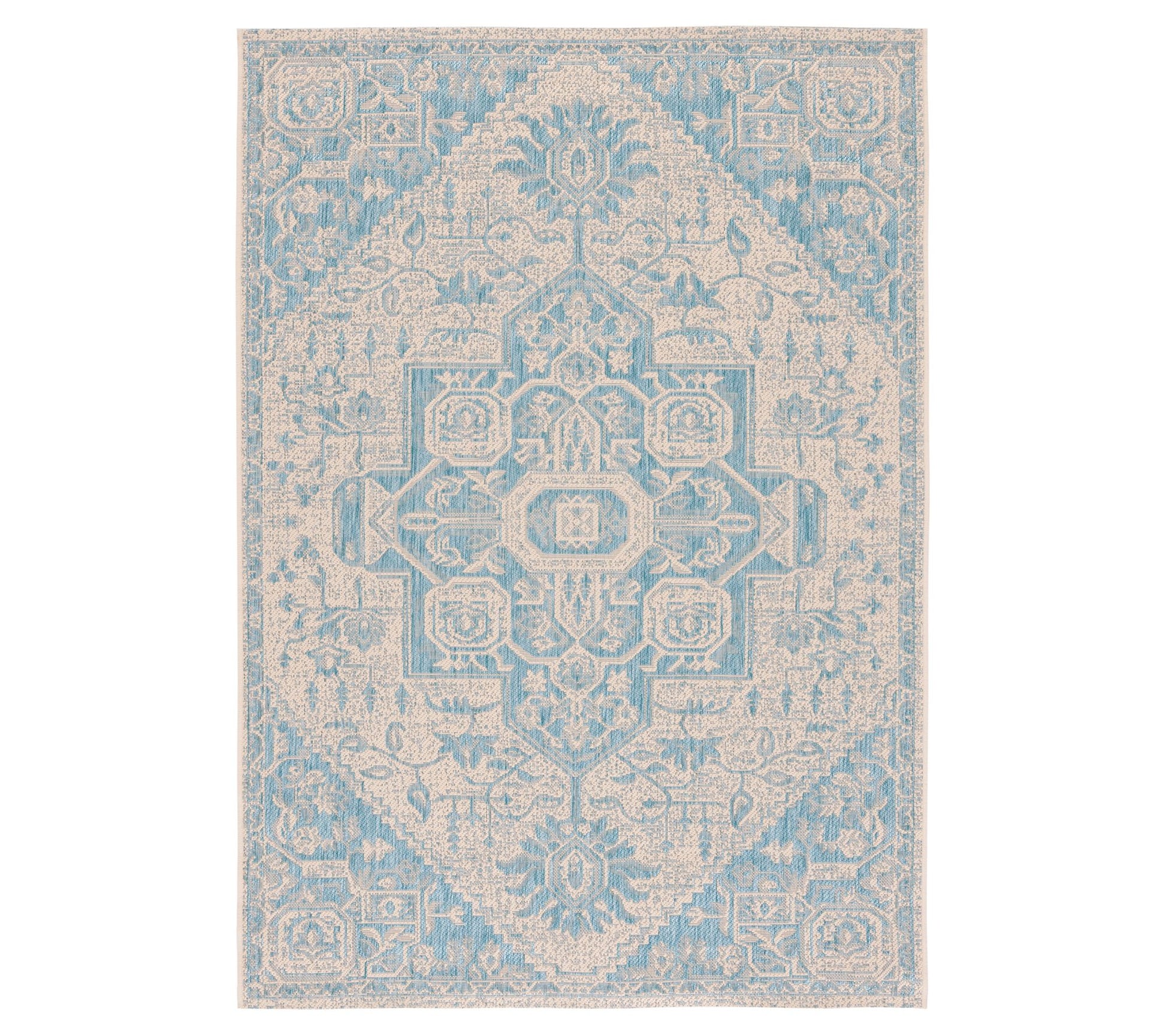 Safavieh Beach House 138 Outdoor 6'7" x 9'2" Rug
